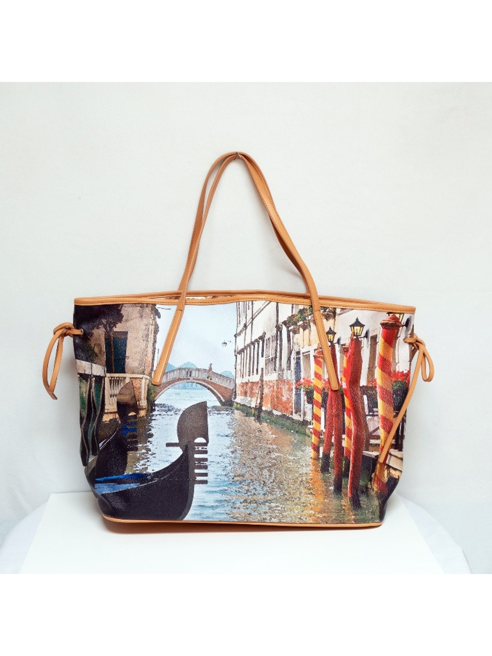 PR Handbags by California Bag LLC - Venice Canal travel tote bag